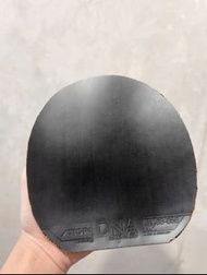 STIGA DNA DRAGON GRIP 赤龍2.15mm黑色乒乓球膠皮