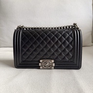 Chanel Boy 黑色菱格紋荔枝皮25cm