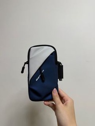 跑步手臂包 running gear 手機收納