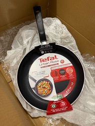 Tefal 特福 28cm易潔煎鍋