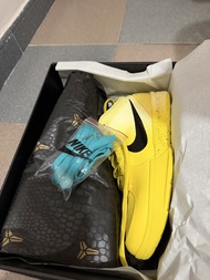 Nike Kobe 4 Protro CHBL Curry 黃色籃球鞋