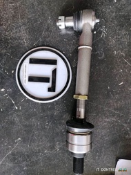 ชุดลูกหมากคันชัก+ตัวต่อกระบอกเลี้ยวยันม่าร์EF725T. (ข้างละ1400บาททั้งชุด)