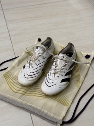 Adidas Predator Elite HG/AG Football Boots