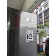 lg fridge two doors available for sale
