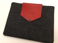 Remarkable 2 case 27x21.5cm