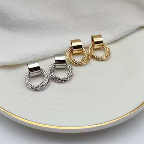 Non Pierced Gold Color Geometric Round Clip On Earrings Fashion Women Party Metal Jewelry Simple Ear