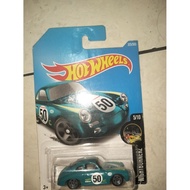 Hot Wheels Porsche 356A Outlaw Regular