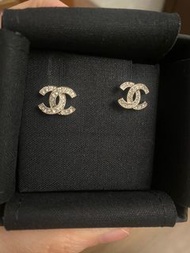 Chanel 耳環 經典雙C  logo