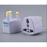 3-Pin Universal Adapter Plug Head UK 3 Pin Malaysia China Plug Socket US/EU/AU to UK Plug Adaptor