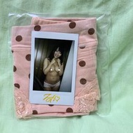 稲場るか 稻場流歌 日本AV女優上空親筆簽名拍立得附同款性感內褲 巨乳 少女 童顏 稻場流花 限量 爆款 收藏 穿過