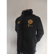 BAYERN MUNCHEN BLACK TRAINING PARACHUTE JACKET