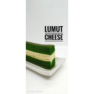 Kek Lapis Lumut Cheese