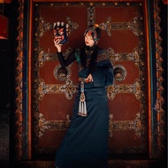 Tibetan Ethnic Robe - Traditional Travel Wear