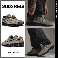 New Balance รองเท้าผ้าใบ รองเท้าลำลอง รองเท้า นิวบาลานซ์ NB ND UX 2002R Driftwood M2002REG (5800)