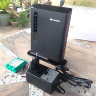 Portable SecondSet Huawei E5172 Router Mifi Wifi Hotspot - 4G LTE + Battery - With Sim Card Slot / O