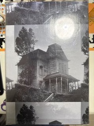 Medicom Bearbrick 2022 Bates Mansion Psycho House 400% & 100%