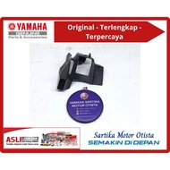 Original Cover, Seat Lock (B651) Yamaha Aerox