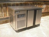 九成新       瑞興   四尺工作台冷藏冰箱      氣冷式     2020年3月出廠