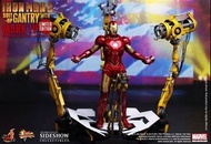 MMS160 Iron Man 2 Suit Up Gantry Deluxe Hot Toys