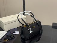 Prada 普拉達殺手包