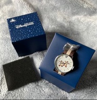 迪士尼 大鼻與鋼牙 䓫䓫蒂蒂手錶 Disneyland chip & dale chip n dale watches