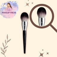 SEPHORA 91 Featherweight Powder Brush *(Free Protector)