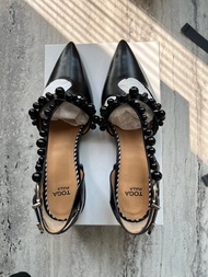 TOGA PULLA 黑色尖頭平底鞋