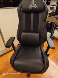 OSIM uThrone 電競天王椅