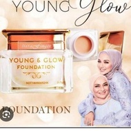 YOUNG & GLOW FOUNDATION by Mama Neelofa + free gift