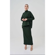 LALISA(XL)GREEN COLOUR SHE DAZZLE