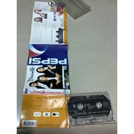 * 1/7/67 Second Hand Cassette Tape Roll Of the 1990s String Song the back up Band Album Panpung Thai