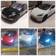 【超大部-Tesla Model 3】《可發聲，著燈》[白色，紅色，黑色版本可供選擇]全新1：24 特斯拉"Model 3"合金模型回力電動玩具跑車 3 color Tesla electric mo