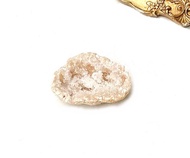 天然原礦瑪瑙迷你小晶洞聚寶盆 白水晶 居家 辦公室 擺件