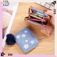 GANTUNGAN •ILUVBRA•DL382 Small Women's Wallet Daisy Flower Pattern Women's Small Wallet fur hanger
