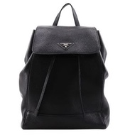 Pre-owned Prada PRADA Backpack/Daypack 1BZ007 in black calfskin. Can be worn over the shoulder or ca