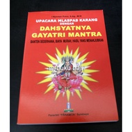 Karang Mlaspas Ceremony with the Power of Gayatri Mantra