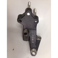 Proton Saga FL, Persona Engine Mounting Bracket.