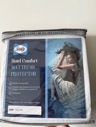 Sealy mattress protector  Sealy 床墊