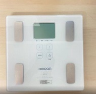 OMRON 214 體重計