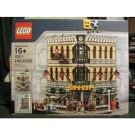 Lego 10211 Creator Grand Emporium (MISB) Original