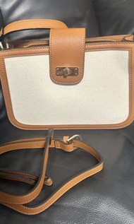 돈키 Donkie Truffle bag手袋/單肩包/斜揹/手提袋 D1051 Color:Canvas brown  Size:25.5x16.5x7cm 99%新 全新未使用過🩷