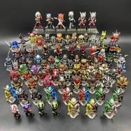 萬代 Converge 假面騎士 Gatakiriba Combo 和其他一番賞 Deformex 人偶