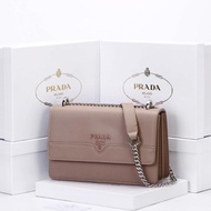 Tas bekas ORIGINAL Prada Milano 1900-5