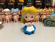 迪士尼 愛麗絲 Alice in the wonderland pop mart 盲盒 盒蛋 迪士尼扭蛋 扭蛋