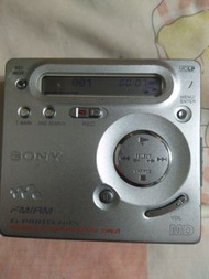 MD SONY MZ-G755 已改裝可用普通1粒2A電池