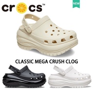 รองเท้า crocs ผู้หญิง Crocs Platform Classic Mega Crush Clog รองเท้าไปทะเล รองเท้าพื้นหนา#207988 สีขาว 37/38 M5W7(230mm)