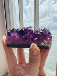 [烏拉圭產地] 頂級 紫晶簇 濃紫 原石 上帝指紋 大牙 藍瑪瑙邊 水晶手串 充電  Top grade deep purple amethyst cluster imported from Urug