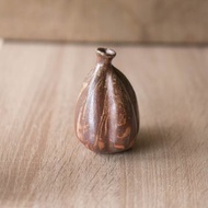 柴燒攪胎蒜頭造型小陶瓶