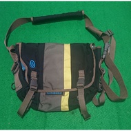 Sling bag timbuk2