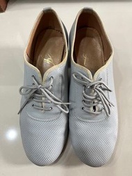 牛津鞋 莫蘭迪藍 25公分長 台灣製造 適合上班 休閒